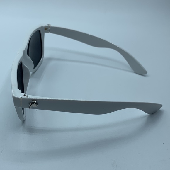 Jake Paul Merch Sunglasses - Picture 8 of 15